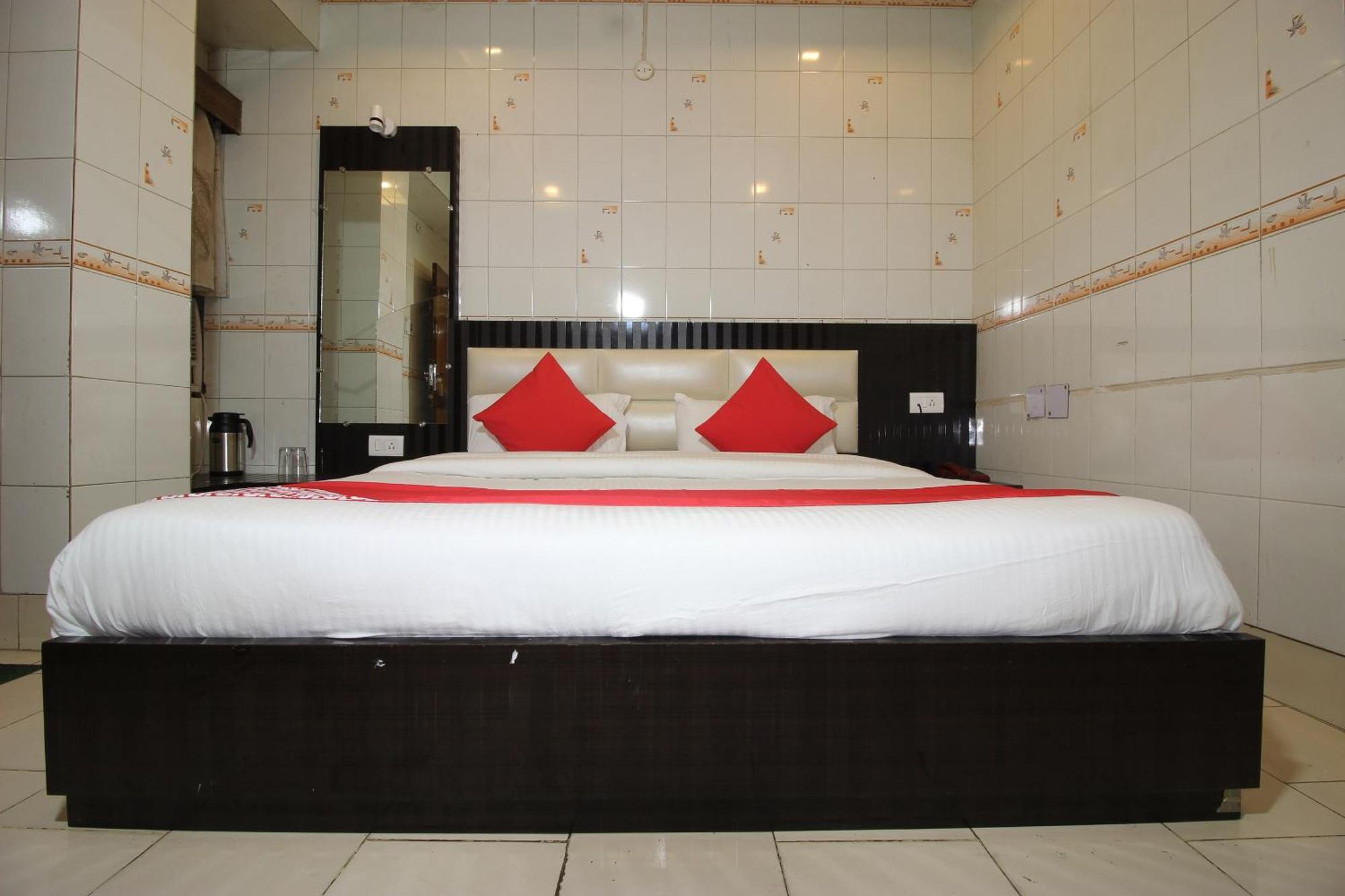 O Blue Diamond Hotel